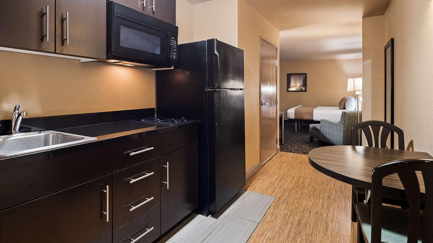 Western Palms Hotel 3*