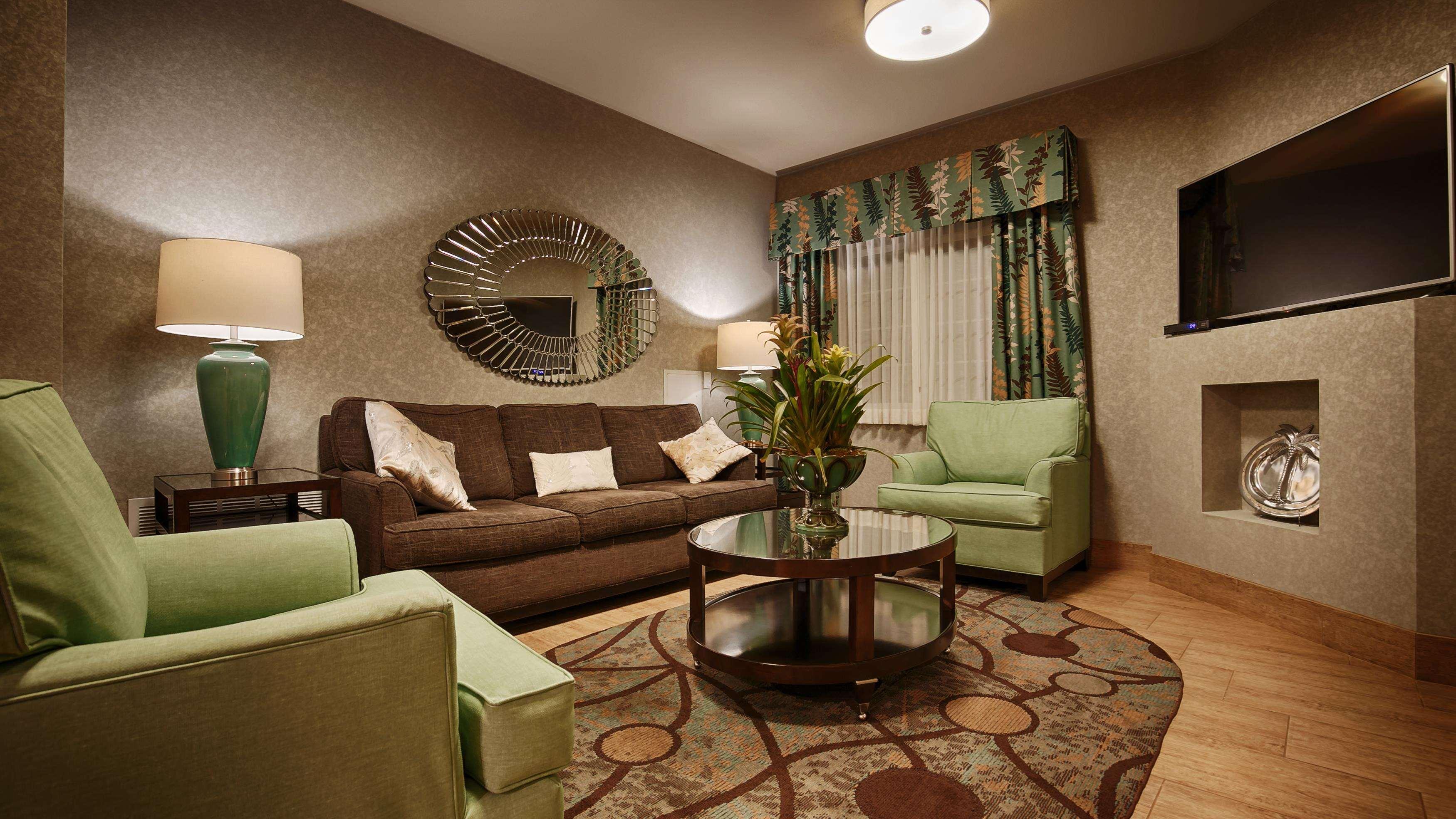 Western Palms 3*